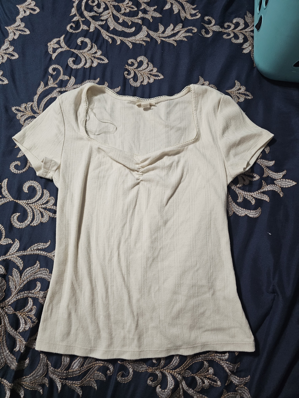 a.n.a Cream Short-Sleeve Scoop Neck Knit Top